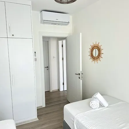 Apartamento Bohemian Penthouse In Alsancak, Close To Merit