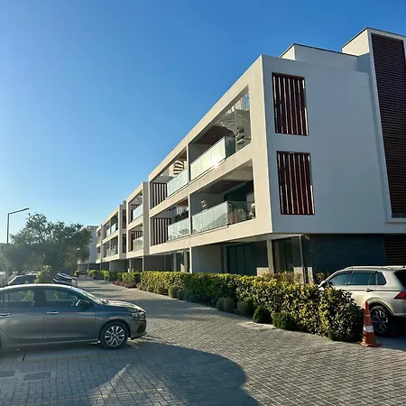 Bohemian Penthouse In Alsancak, Close To Merit *