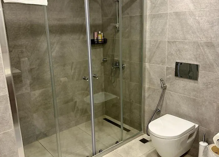 Bohemian Penthouse In Alsancak, Close To Merit *