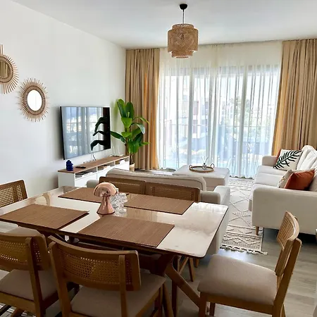 Апартаменты Bohemian Penthouse In Alsancak, Close To Merit *