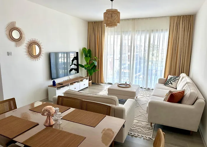 Bohemian Penthouse In Alsancak, Close To Merit *