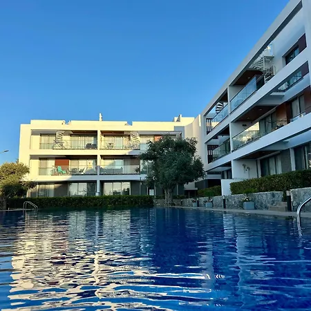 Bohemian Penthouse In Alsancak, Close To Merit *